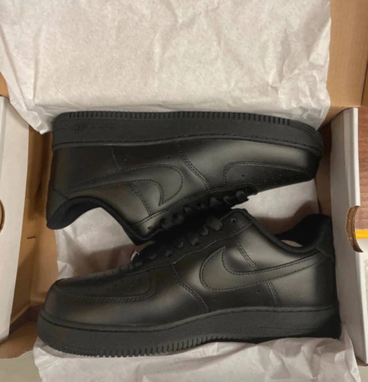 Nike Air Force 1 Negro - Zapatilla Clásica (Auténtica Reventa)
