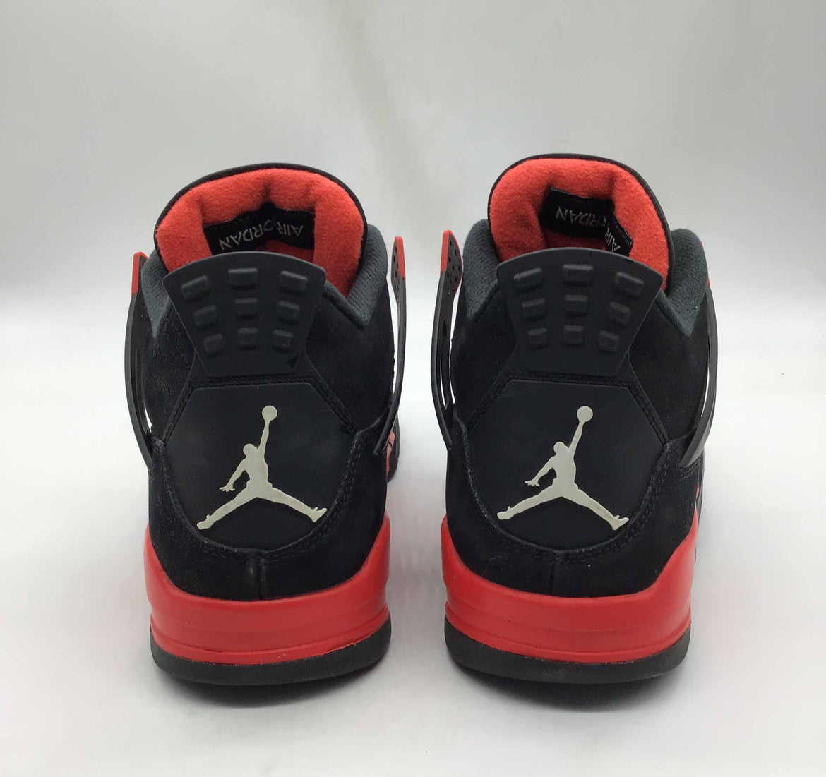 Jordan 4 Retro Red Thunder (Auténtica Reventa)
