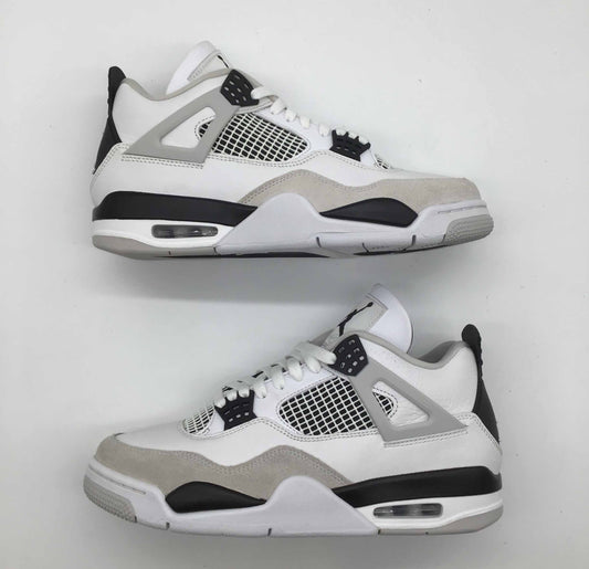 Jordan 4 Retro Military Black (Auténtica Reventa)