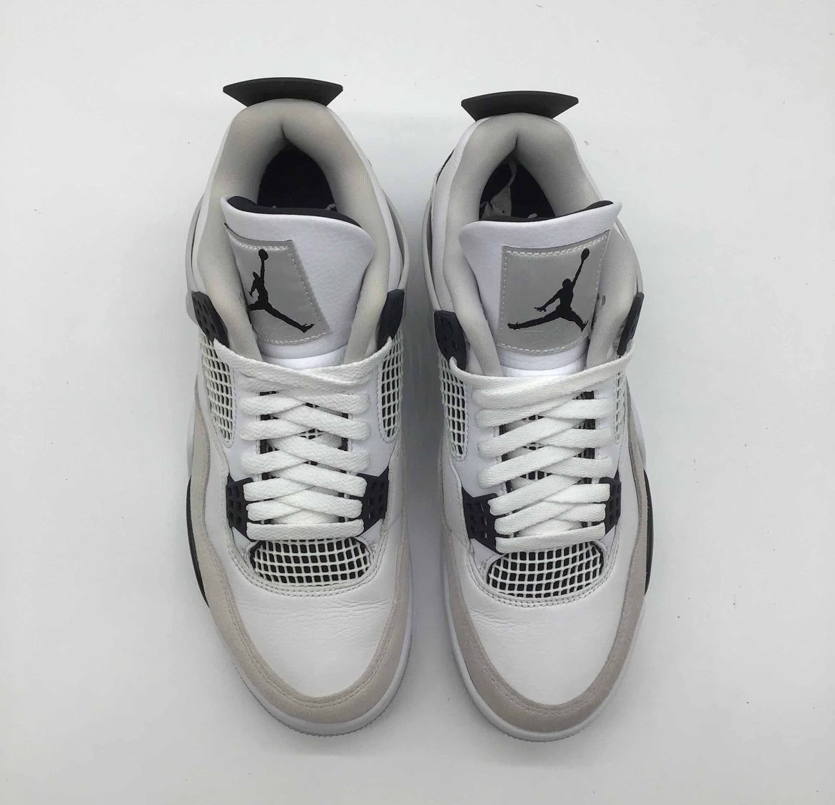 Jordan 4 Retro Military Black (Auténtica Reventa)