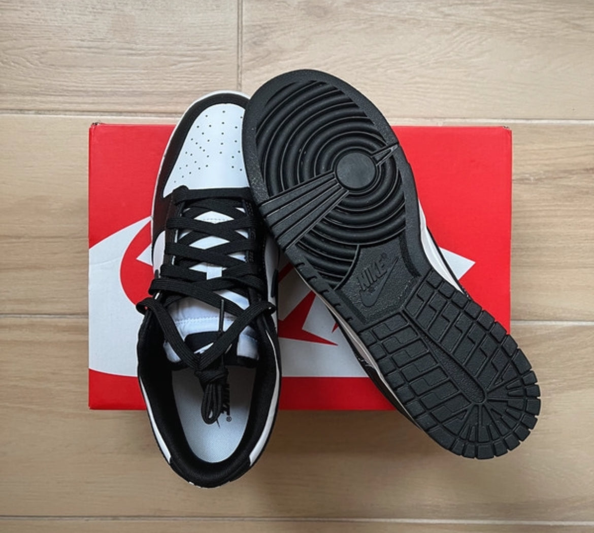 Nike Panda Dunk Low (Auténtica Reventa)