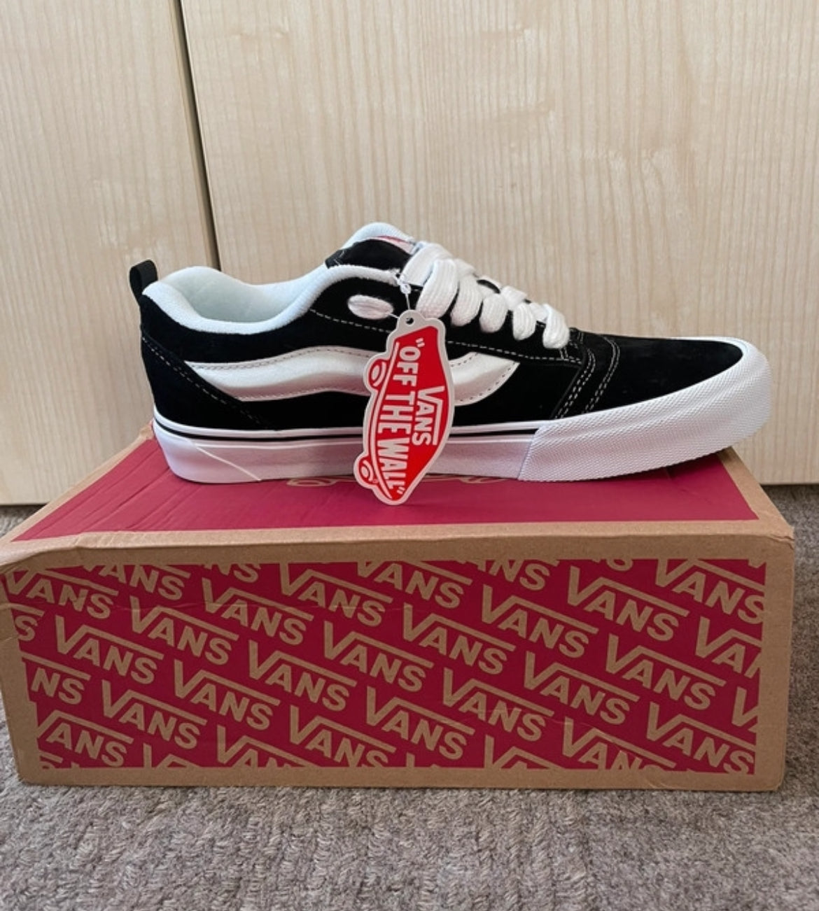 Vans Knu Skool Black White (Auténtica Reventa)